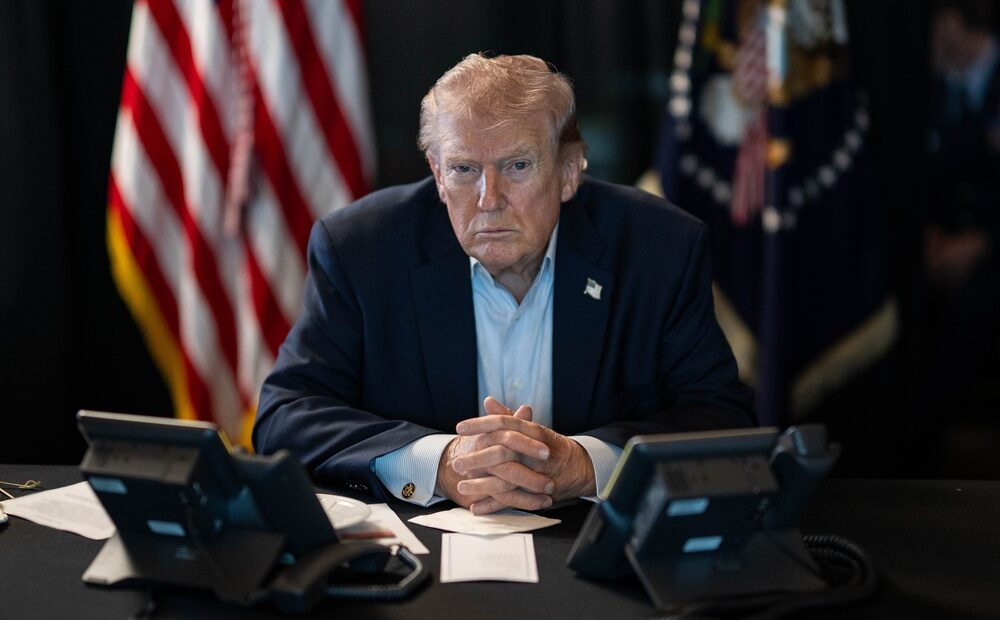 Trump annuncia dazi del 100%