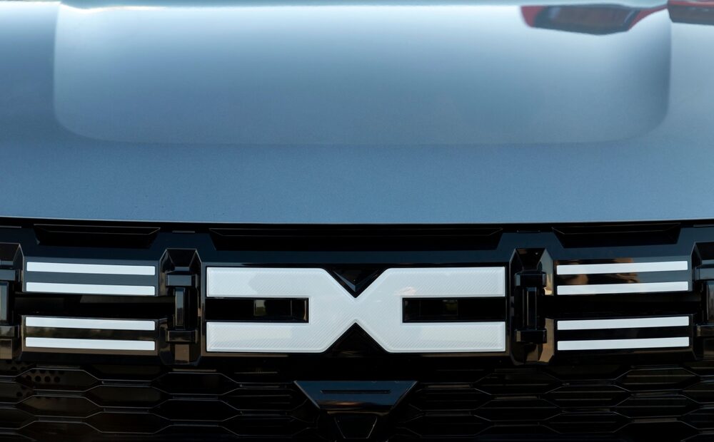 Dacia Striker in movimento