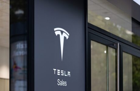 Tesla e SpaceX fusione