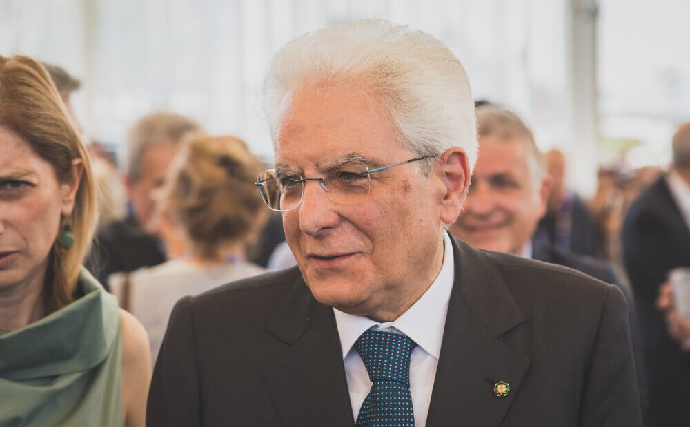Sergio Mattarella durante un evento ufficiale
