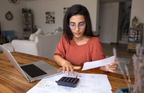 Flat tax proposta per giovani lavoratori