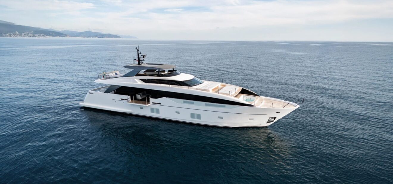 Yacht She di Sanlorenzo presentato al Cannes Yachting Festival