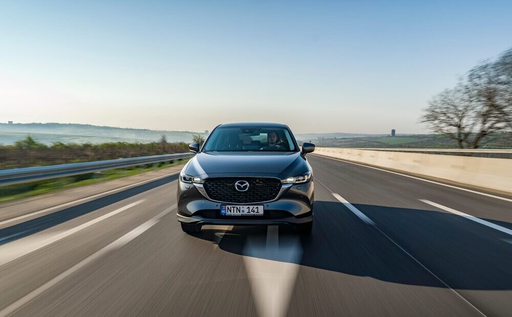Nuova Mazda CX-30 2027