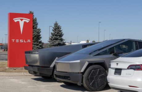 Immagine rappresentativa della fusione Tesla SpaceX